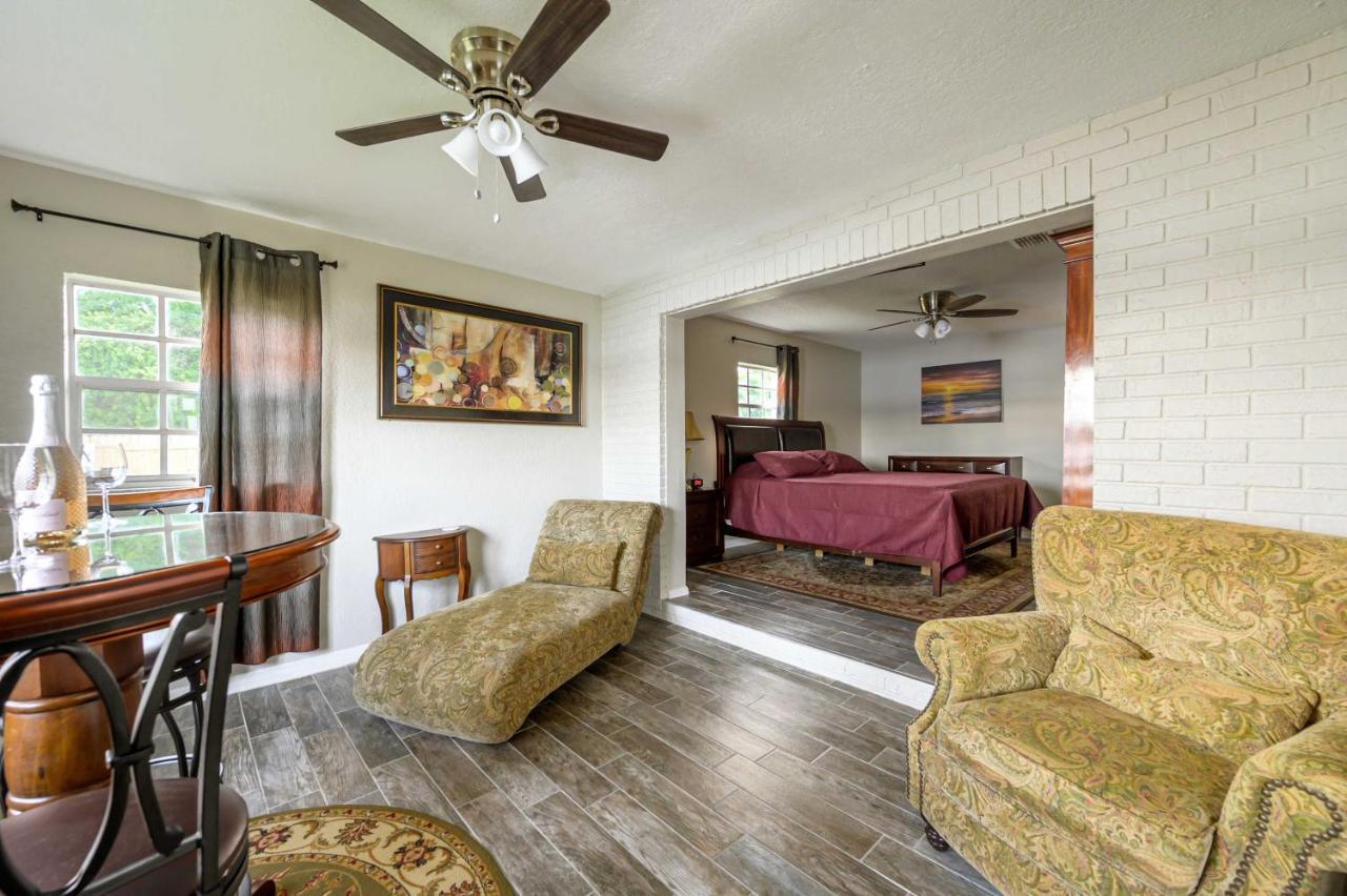 Lakefront Home With Screened Porch And Grill Winter Haven Kültér fotó